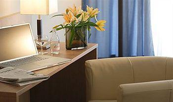 Senator Hotel 3*