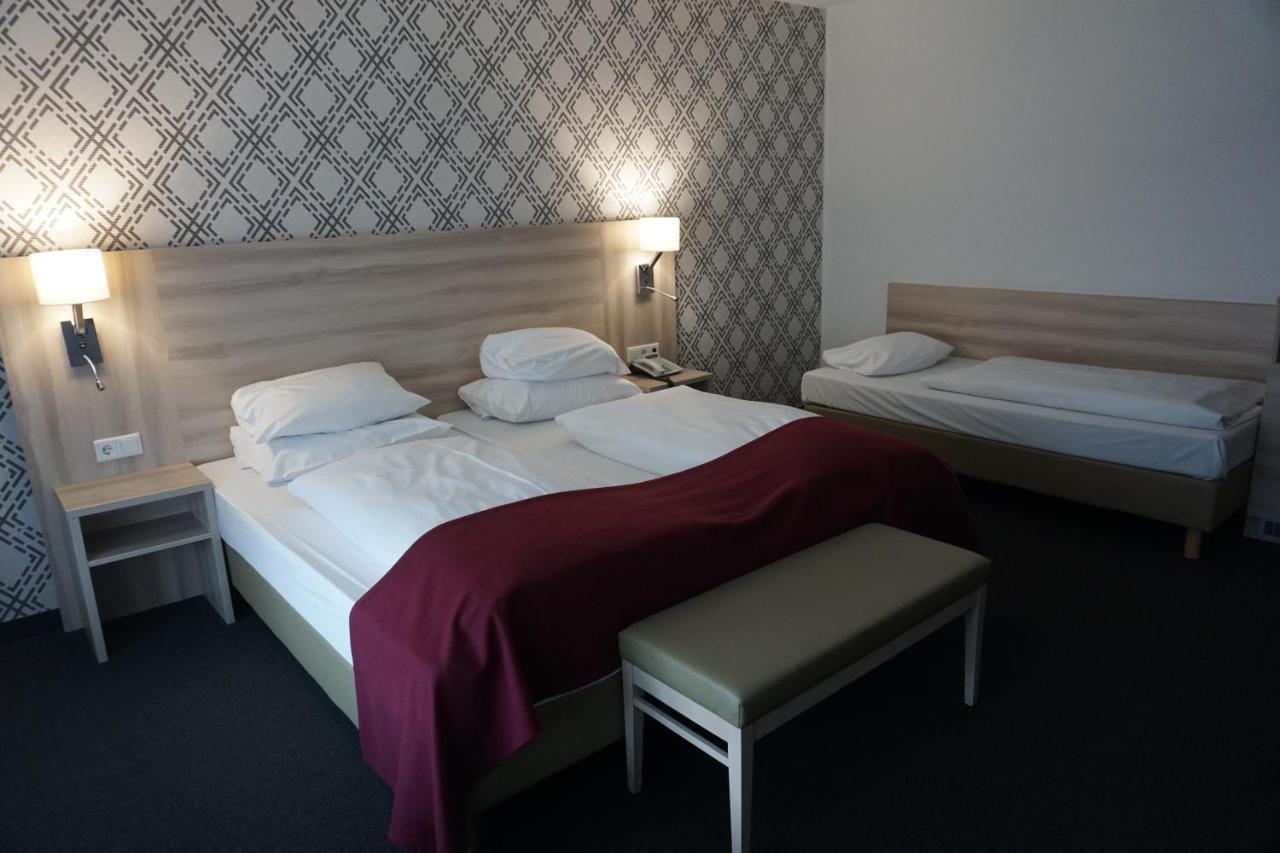 Hotel Senator 3*