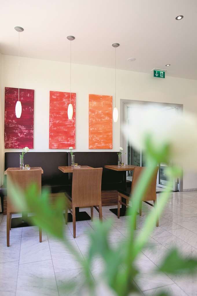 Hotel Senator 3*